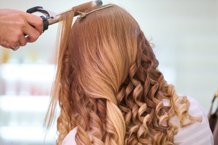 6 Reasons you need a beauty salon POS software for your hair salon