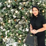 Meenakshi Iyer: Bio, Age, Husband, Daughter, Songs, Net Worth, Height & More Meenakshi Iyer