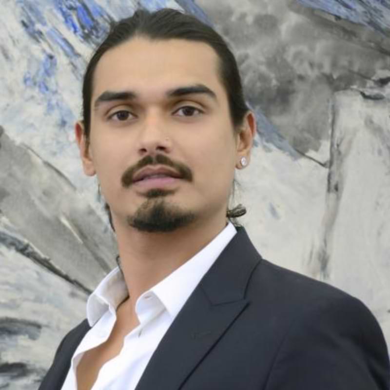 Arunov Nicholai Sachdev